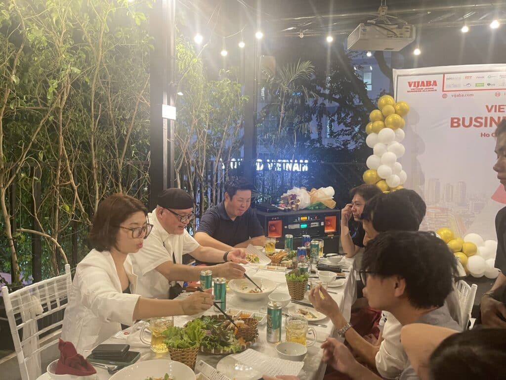 z4708987531897f1a25dba2812fef7aa88d0390a7749af1024x768 VIET JAPAN PARTNER GROUP